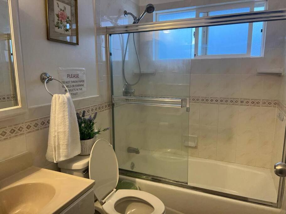 Affordable Private Rooms With Shared Bath Kitchen Near Sfo Daly City Buitenkant foto