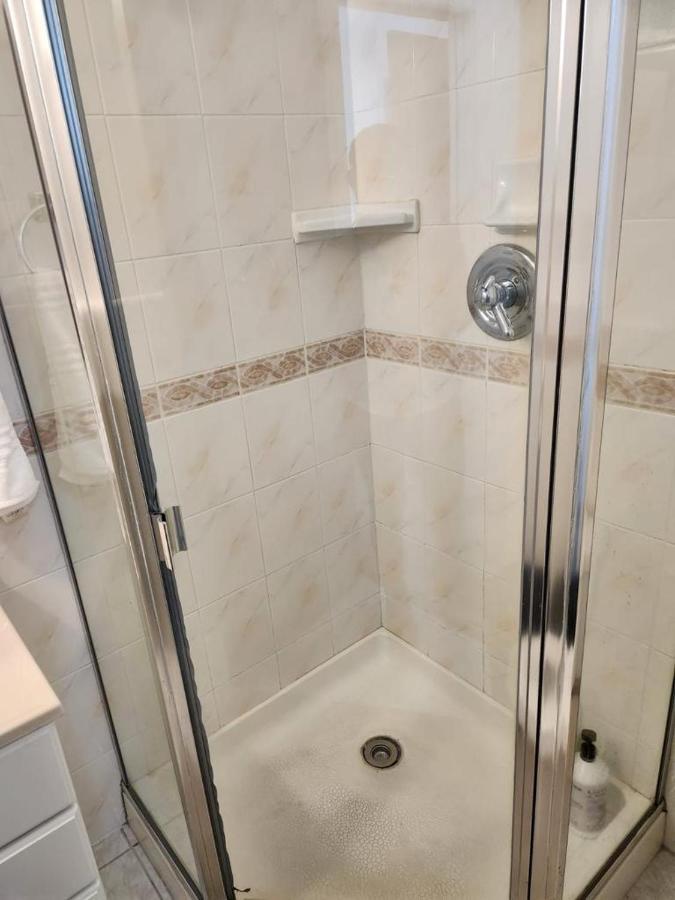 Affordable Private Rooms With Shared Bath Kitchen Near Sfo Daly City Buitenkant foto